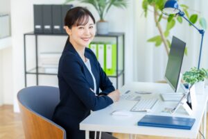 一般事務社員(資格不問)