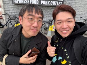 飯塚先生(社会保険労務士事務所 SRI)がお越しくださいました